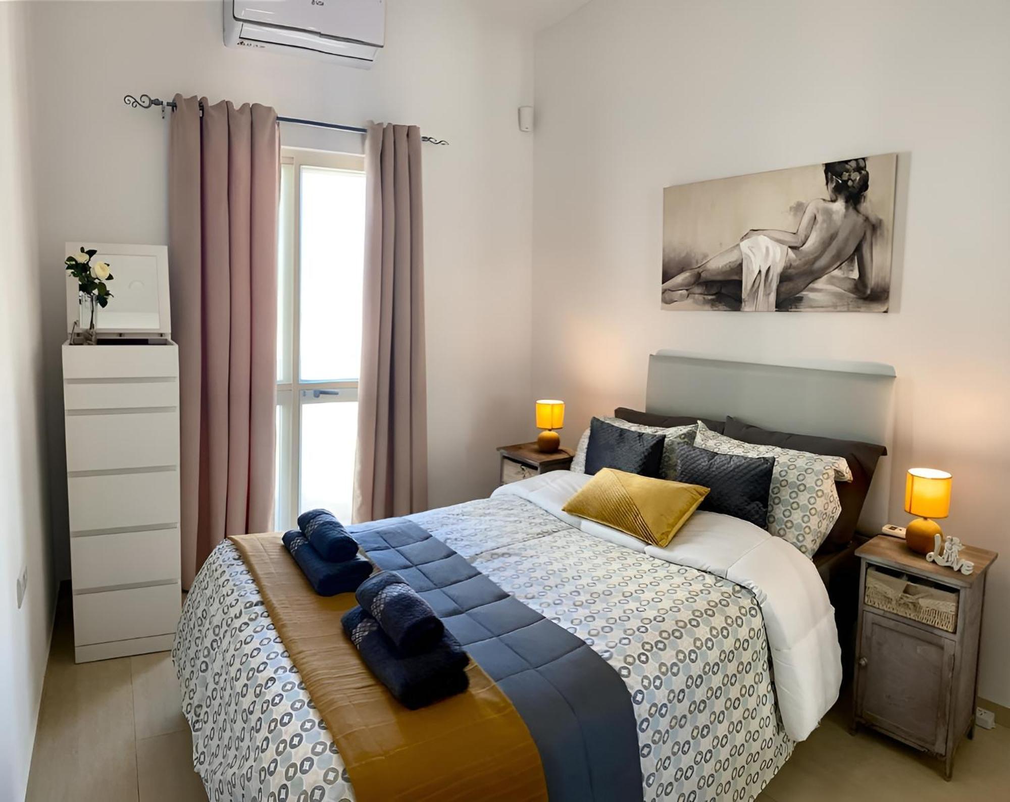 Sliema Cosy Penthouse With Bbq Leilighet Eksteriør bilde
