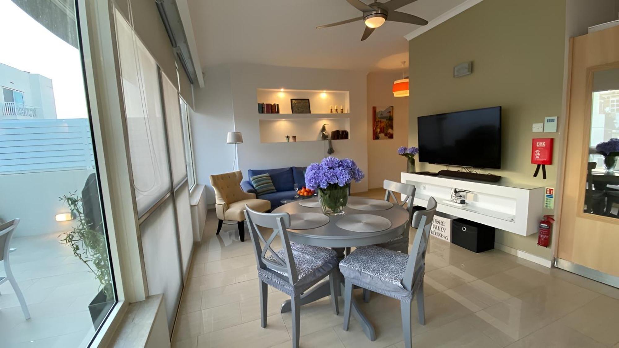 Sliema Cosy Penthouse With Bbq Leilighet Eksteriør bilde